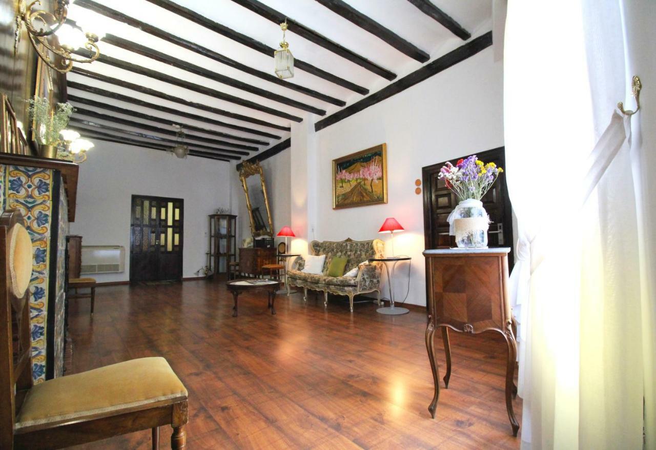 Hotel Del Arbol Xativa Bagian luar foto