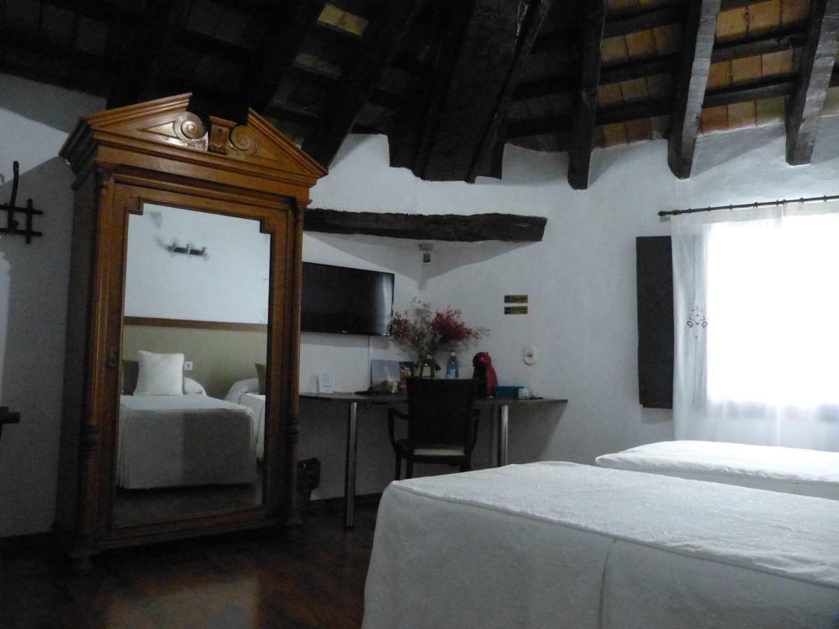 Hotel Del Arbol Xativa Bagian luar foto